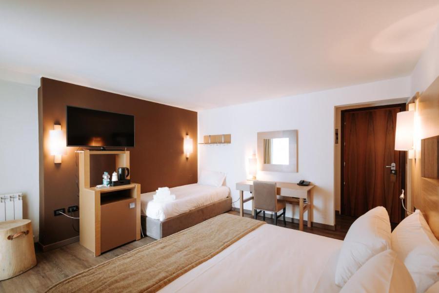 Valtur Cristallo Ski Resort, Dependance Cristallino Breuil-Cervinia Bagian luar foto